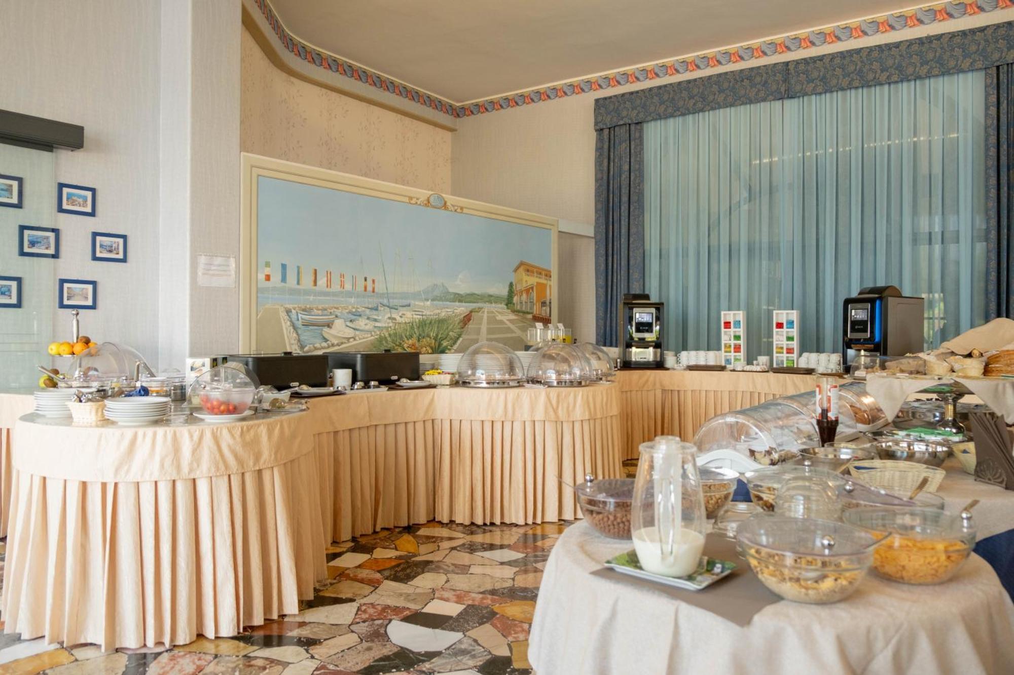 Hotel Vela D'Oro Dependence 巴多利诺 外观 照片