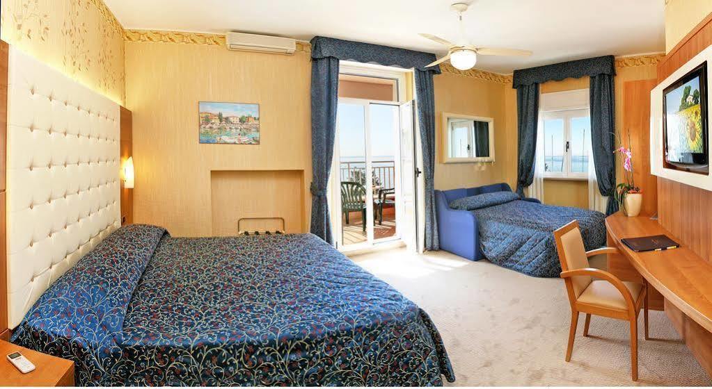 Hotel Vela D'Oro Dependence 巴多利诺 外观 照片